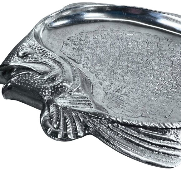 Vtg Fish Aluminum Pewter Serving Bowl Tray Platter Metal Fins Scales MCM - Picture 2 of 9